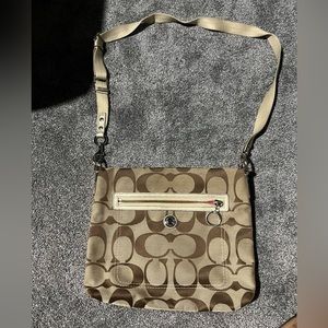 Excellent used condition coach crossbody
